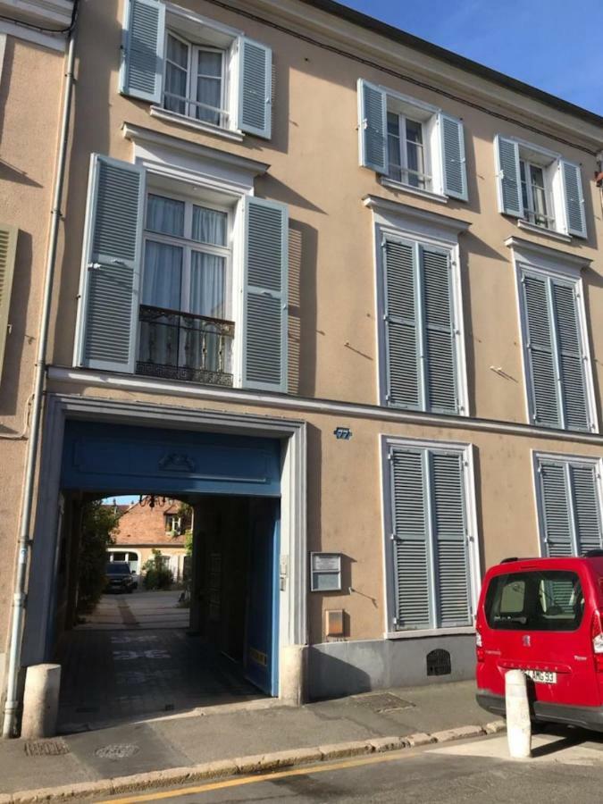 Apartmán 77 Rue De France Fontainebleau Exteriér fotografie
